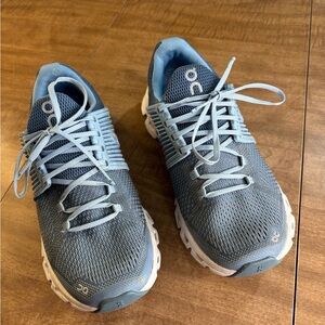 On Cloud Women's Athletic Shoes Cloudswift in Lake/Sky